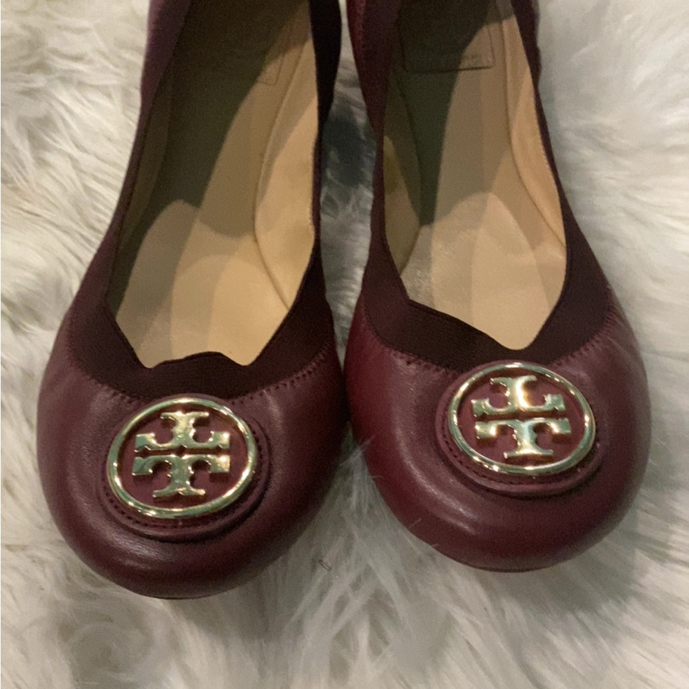 Tory Burch Women's Burgundy Flats